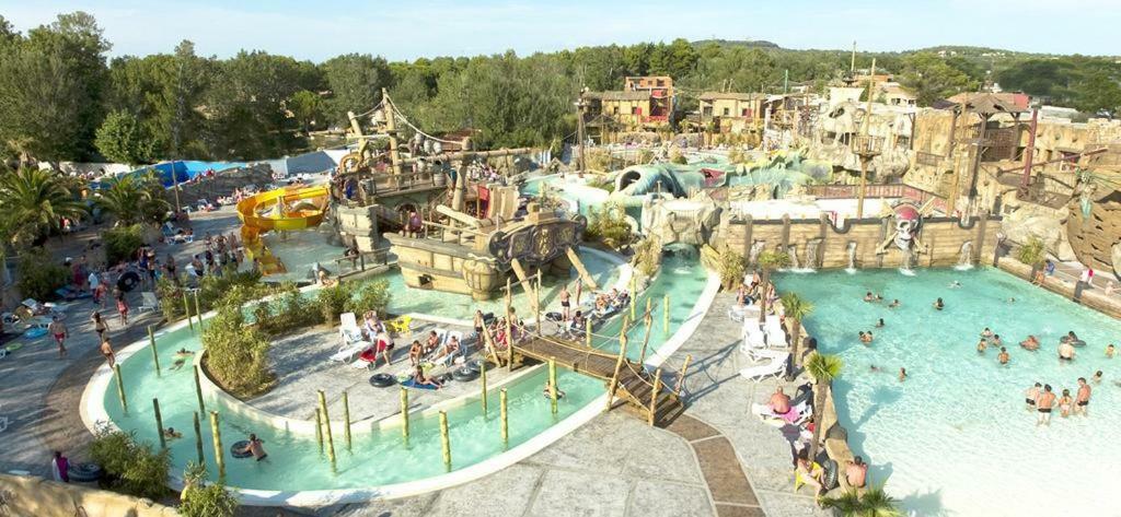 Mobilhome Dans Camping Les Sables D'Or Agde Esterno foto