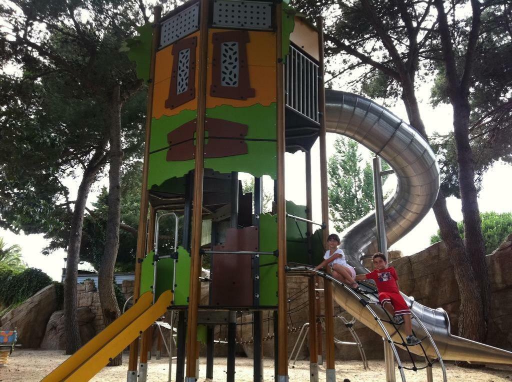 Mobilhome Dans Camping Les Sables D'Or Agde Esterno foto